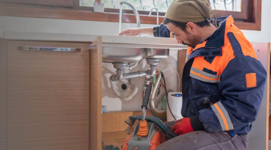 Expert burst pipe repair services in Wyandotte, MI
